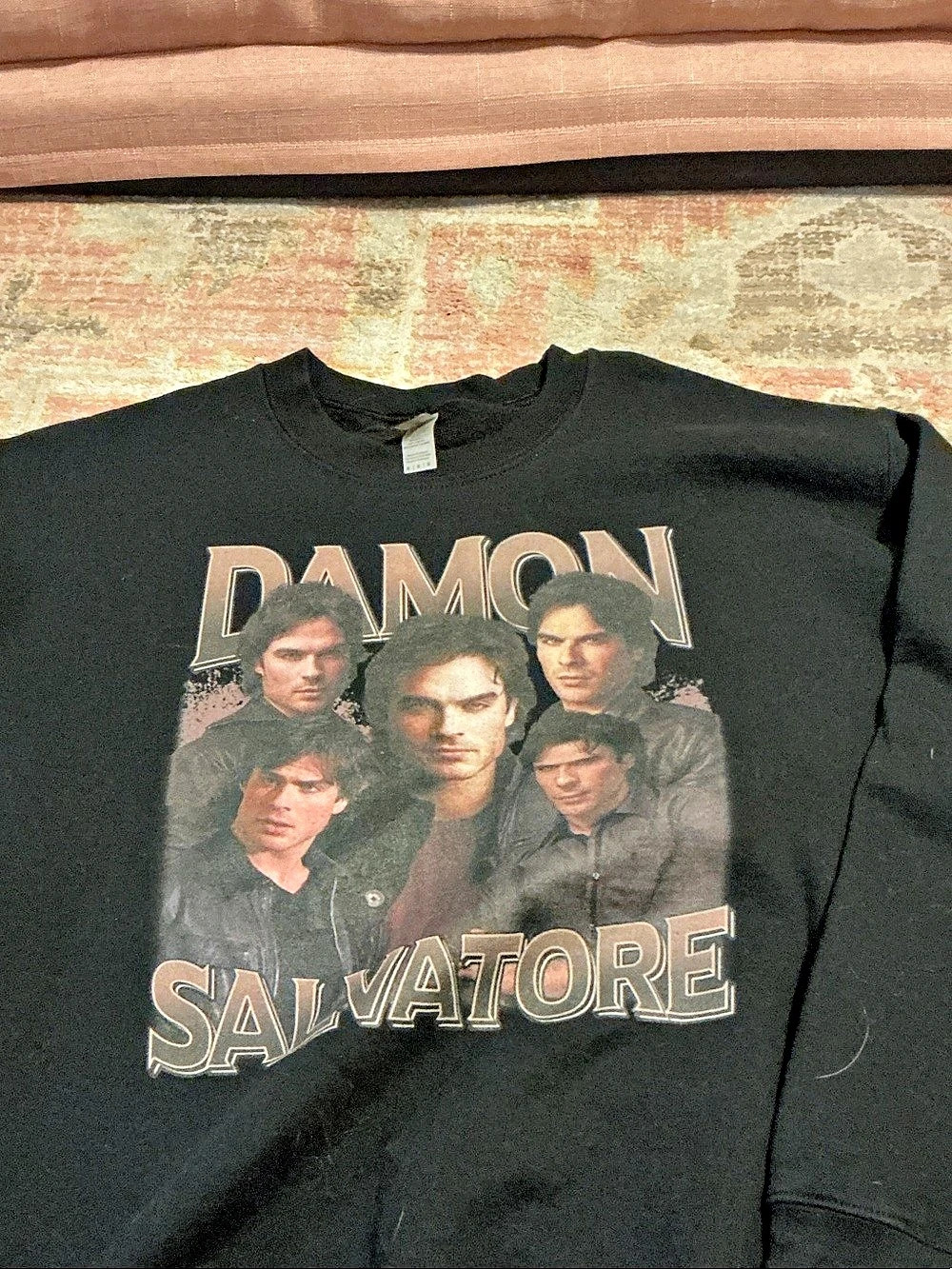 Gildan Damon Salvatore Black Long Sleeve sweatshirt Like New